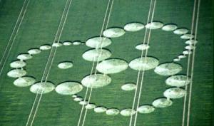 Crop Circle Swirl (image in the public domain)